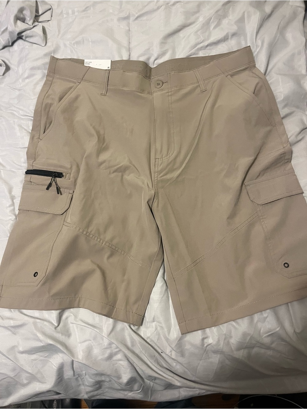 Men's Tactical Cargo Shorts in Taupe – Lightweight Everyday Utility